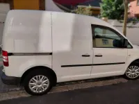 Usado VW Caddy 102 CV (75 kW) 2011 Blanco Monovolumen