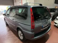 Usado Citroën C8 Exclusive 138 CV (101 kW) 2007 Gris Monovolumen