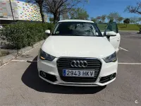 Usado Audi A1 Sportback Ambition 90 CV (66 kW) 2012 Blanco Utilitario