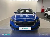 Usado Skoda Octavia Style 204 CV (150 kW) 2022 Azul Familiar