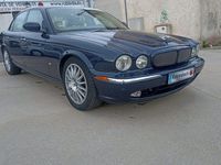 Usado Jaguar XJ 207 CV (152 kW) 2006 Azul Berlina