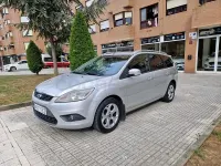 Usado Ford Focus Trend 109 CV (80 kW) 2008 Gris / plata Familiar