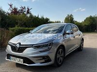 Usado Renault Mégane IV Zen 115 CV (84 kW) 2021 Gris / plata Berlina