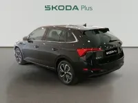 Usado Skoda Scala Ambition 110 CV (80 kW) 2023 Negro Utilitario