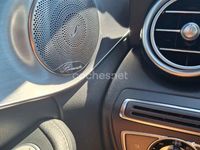 Usado Mercedes C220 AMG line 170 CV (125 kW) 2016 Blanco Familiar