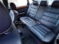 Usado Audi A6 163 CV (119 kW) 2002 Gris / plata Familiar