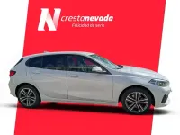 Usado BMW 118 Comfort Edition 150 CV (110 kW) 2022 Blanco Berlina