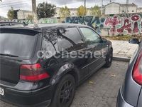 Usado VW Golf IV Highline 130 CV (95 kW) 2002 Negro Berlina