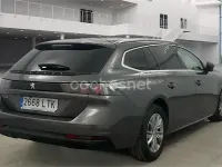 Usado Peugeot 508 SW Active 131 CV (96 kW) 2021 Gris / plata Familiar