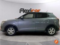Usado Ssangyong (KGM) Tivoli 128 CV (94 kW) 2022 Gris SUV
