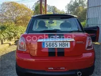 Käytetty Mini Cooper D 110 HP (80 kW) 2011 Punainen Viistoperä