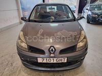 Usado Renault Clio II Dynamique 86 CV (63 kW) 2008 Gris / plata Berlina