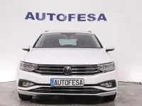 Usado VW Passat Executive 122 CV (89 kW) 2023 Blanco Familiar