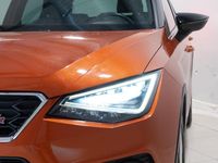 Usado Seat Arona FR 90 CV (66 kW) 2019 Naranja SUV