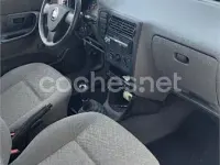 Usado Seat Inca 60 CV (44 kW) 2003 Blanco Monovolumen