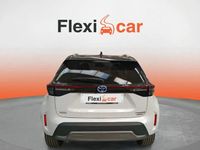 Usado Toyota Yaris Hybrid 116 CV (85 kW) 2022 Blanco