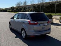 Usado Ford Grand C-Max Trend 116 CV (85 kW) 2011 Gris Monovolumen