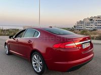 Usado Jaguar XF Premium Luxury 200 CV (147 kW) 2012 Granate Berlina