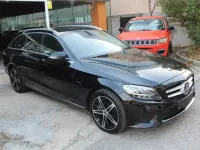 Usado Mercedes C300e 320 CV (235 kW) 2021 Negro Familiar