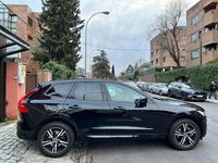 Usado Volvo XC60 R-Design 340 CV (250 kW) 2021 Negro SUV