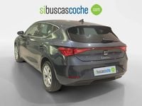 Usado Seat Leon Style 116 CV (85 kW) 2025 Gris/plata