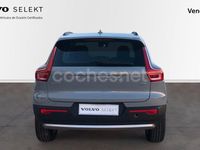 Nuevo Volvo XC40 163 CV (119 kW) 2025 Gris / plata SUV