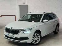 Usado Skoda Kamiq 110 CV (80 kW) 2022 Blanco SUV