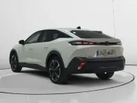 Usado Peugeot 408 Allure 130 CV (95 kW) 2023 Blanco SUV