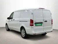 Usado Mercedes Vito 102 CV (75 kW) 2021 Blanco Van