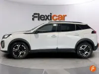 Usado Peugeot 2008 Allure 100 CV (73 kW) 2023 Blanco SUV