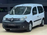 Usado Renault Kangoo 75 CV (55 kW) 2018 Blanco Monovolumen