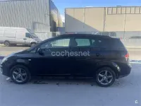 Usado Seat Altea XL I-Tech 140 CV (102 kW) 2014 Negro Monovolumen
