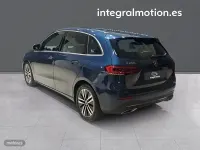 Usado Mercedes B250 217 CV (159 kW) 2021 Azul Utilitario