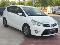 Usado Toyota Verso Advance 112 CV (82 kW) 2015 Blanco Monovolumen