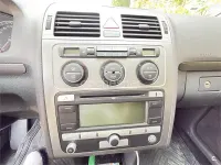 Usado VW Touran 140 CV (102 kW) 2009 Negro Monovolumen