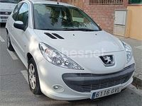 Usado Peugeot 206+ 60 CV (44 kW) 2010 Blanco Utilitario