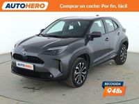 Usado Toyota Yaris Cross Active 116 CV (85 kW) 2022 Gris SUV