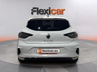Używany Renault Clio V 140 KM (102 kW) 2024 Biały Sedan/Limuzyna