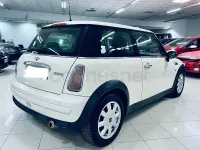 Usado Mini Cooper S 163 HP (119 kW) 2004 Branco Citadino