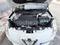 Usado Alfa Romeo Giulietta Progression 105 CV (77 kW) 2013 Blanco Utilitario