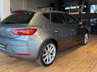 Usado Seat Leon FR 150 CV (110 kW) 2017 Gris / plata Berlina