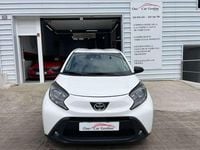 Usado Toyota Aygo Play 72 CV (52 kW) 2023 Blanco Utilitario