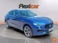 Usado Maserati Levante 430 CV (316 kW) 2018 Azul SUV