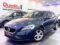 Usado Volvo V40 Kinetic 120 HP (88 kW) 2018 Azul Sedan