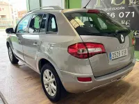 Usado Renault Koleos Dynamique 150 CV (110 kW) 2010 Gris / plata SUV