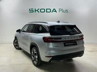 Usado Skoda Kodiaq SportLine 204 CV (150 kW) 2025 Gris plata SUV