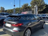 Usado BMW 118 Comfort Edition 150 CV (110 kW) 2020 Gris / plata Utilitario