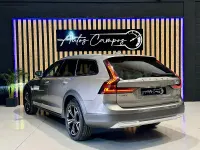 Usado Volvo V90 CC Ultimate 197 CV (144 kW) 2022 Marrón Familiar