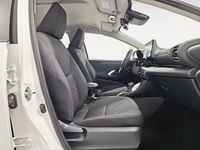 Usado Toyota Yaris Active 116 CV (85 kW) 2025 Blanco Utilitario