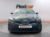 Usado Kia Ceed 136 CV (100 kW) 2023 Gris Utilitario